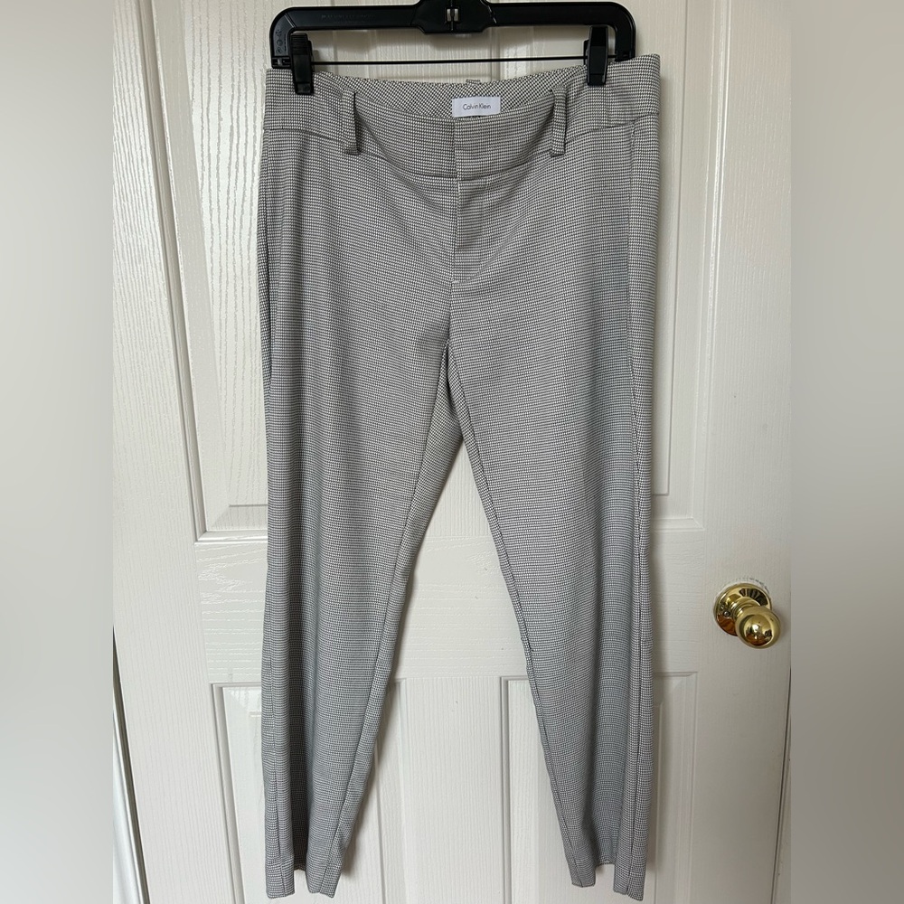 CK ankle length pants
